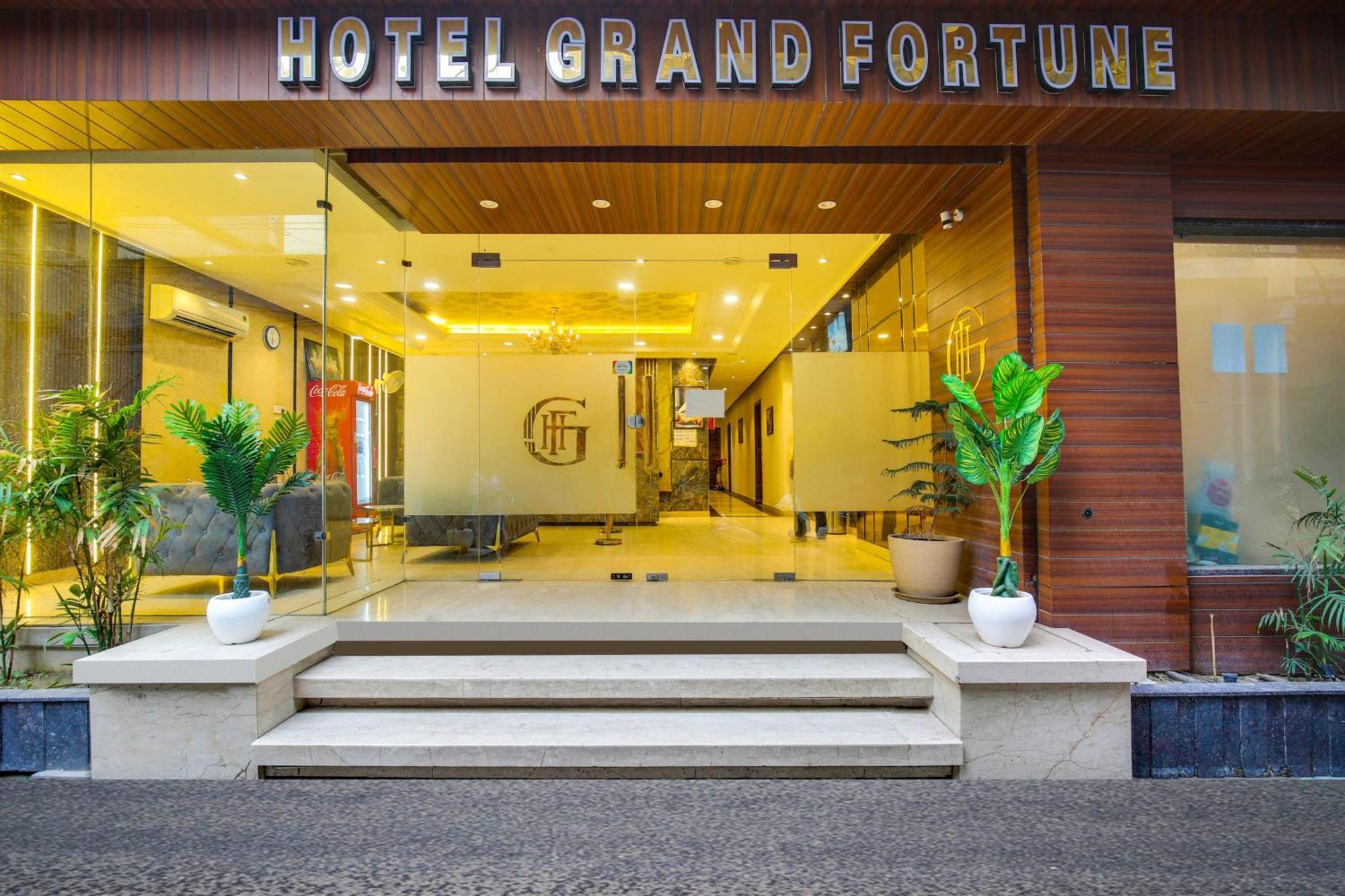Super Townhouse Grand Fortune Amritsar Zewnętrze zdjęcie
